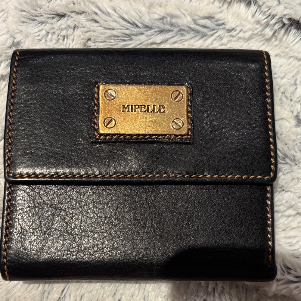 Mipelie Black Leather Wallet with Gold Plate nWOT gorgeous leather